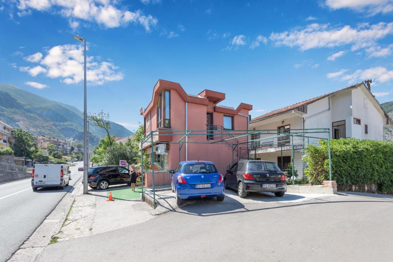 Seafoam Apartment Kotor Buitenkant foto